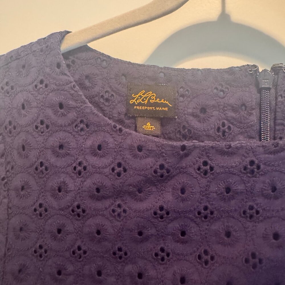 LL Bean Signature Collection Bright Navy Regular Eyelet Dress - Size 4